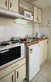 Astor Metropole & Apartment - Grafton Accommodation 1