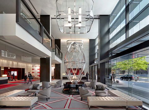 Crown Promenade Hotel - Grafton Accommodation 1