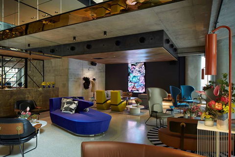 QT Melbourne - Grafton Accommodation 1