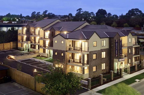 Ringwood Royale Apartment Hotel - Grafton Accommodation 0