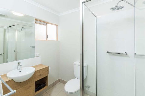 NIghtcap At Balaclava Hotel - Grafton Accommodation 0