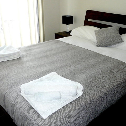 Direct Hotels - Monterey Moranbah - Grafton Accommodation 1