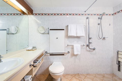Adelaide Inn - Grafton Accommodation 2