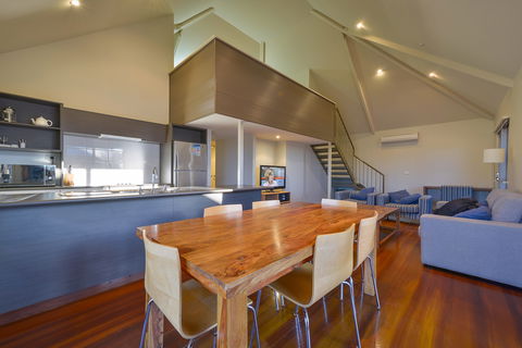 Exmouth Escape Resort - Grafton Accommodation 2