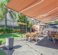 Nightcap at High Flyer Hotel - Grafton Accommodation