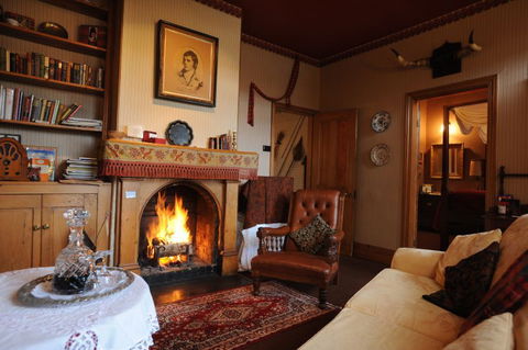 Alice's Cottages - Grafton Accommodation 1