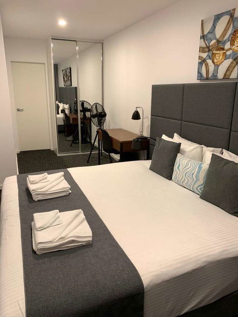 Adelaide Dress Circle Apartments - Grafton Accommodation 1