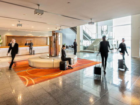 PARKROYAL Melbourne Airport - Grafton Accommodation 2