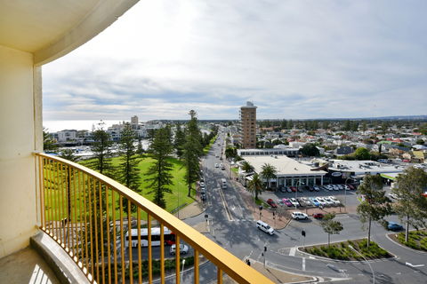 Atlantic Tower Motor Inn - Grafton Accommodation 1