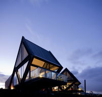 Mona Pavilions - Grafton Accommodation