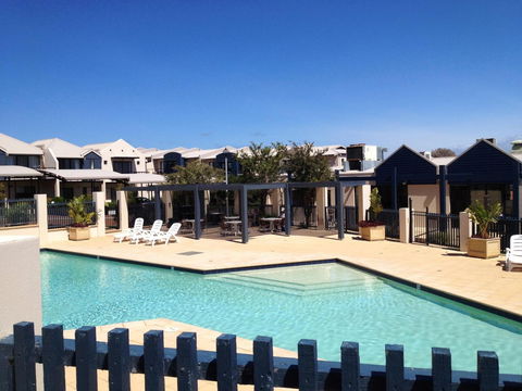Margarets Beach Resort - Grafton Accommodation 2