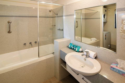 Margarets Beach Resort - Grafton Accommodation 7