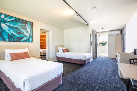 Nightcap at Gateway Hotel - Grafton Accommodation 2