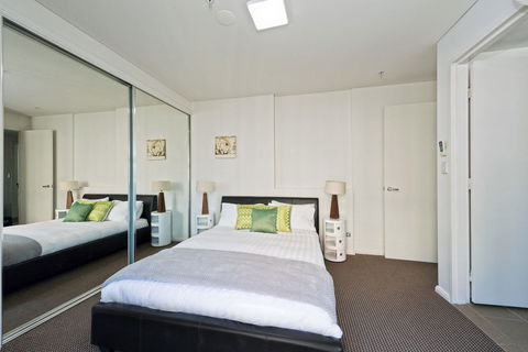Astra Apartments North Sydney - Grafton Accommodation 4
