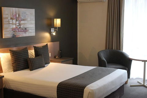 Swan Hill Resort - Grafton Accommodation 3