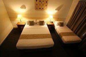 Emerald Maraboon Motor Inn - Grafton Accommodation 9