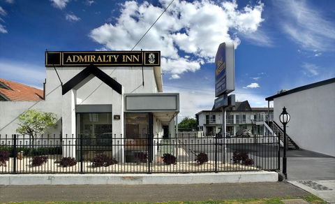 Admiralty Inn - Grafton Accommodation 0
