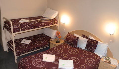Arena Hotel - Grafton Accommodation 2