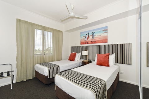 Metro Advance Apartments & Hotel - Grafton Accommodation 9