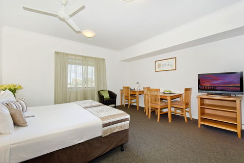 Metro Advance Apartments & Hotel - Grafton Accommodation 12