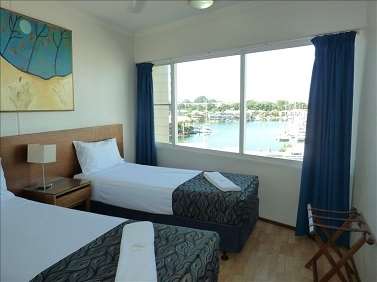 Cullen Bay Resorts - Grafton Accommodation 10