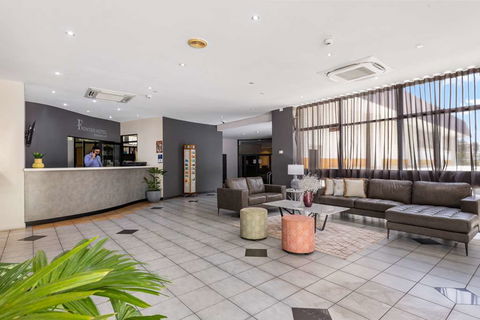 Hotel Frontier Darwin - Grafton Accommodation 1