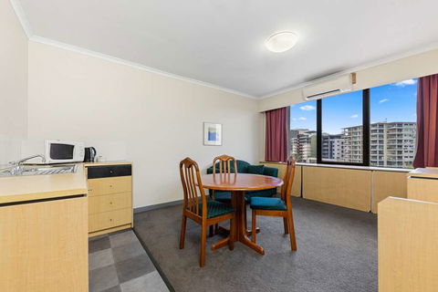 Hotel Frontier Darwin - Grafton Accommodation 7
