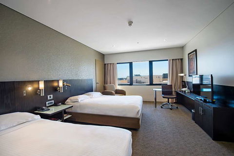 Hilton Darwin - Grafton Accommodation 4