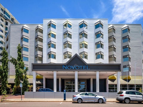 Novotel Darwin Atrium - Grafton Accommodation 1