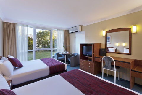 Alpine Motor Inn - Grafton Accommodation 2