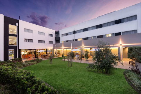 Atura Dandenong - Grafton Accommodation 1