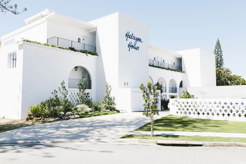 Halcyon House - Grafton Accommodation 0