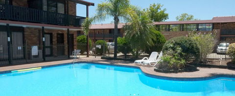 Maclin Lodge - Grafton Accommodation 1