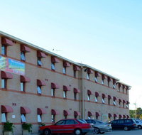 Arena Hotel - Grafton Accommodation