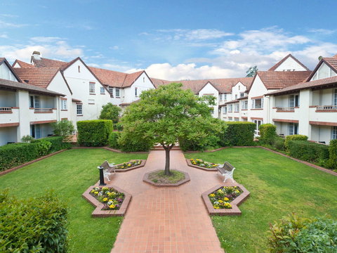 Mercure Canberra Hotel - Grafton Accommodation 2