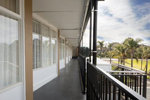 Rivers Inn Motel - Grafton Accommodation 1