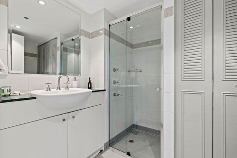 Astra Apartments Chatswood - Grafton Accommodation 1