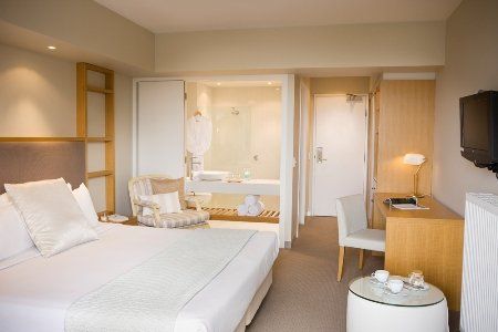 Deep Blue Hotel & Hot Springs - Grafton Accommodation 2