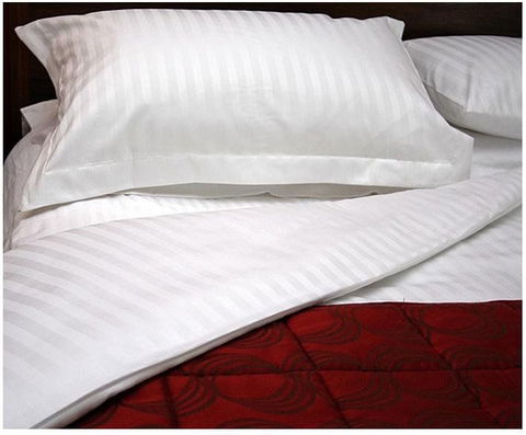 Isa Hotel - Grafton Accommodation 6