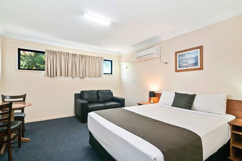 Econo Lodge Waterford - Grafton Accommodation 5