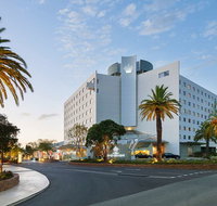 Crown Promenade Perth - Grafton Accommodation