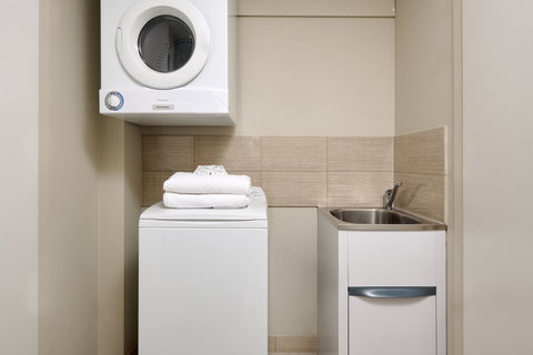 Fraser Suites Perth - Grafton Accommodation 17