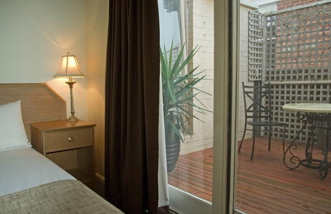 Admiralty Inn - Grafton Accommodation 4
