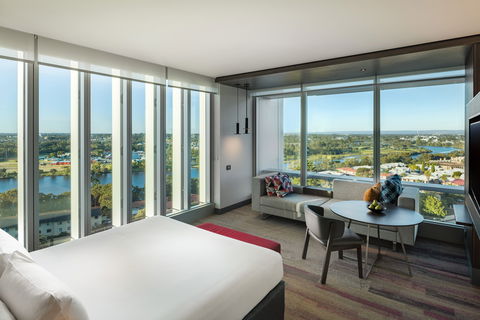 Aloft Perth - Grafton Accommodation 4