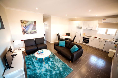 Exmouth Escape Resort - Grafton Accommodation 1