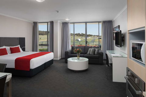 Rydges Mount Panorama Bathurst - Grafton Accommodation 0