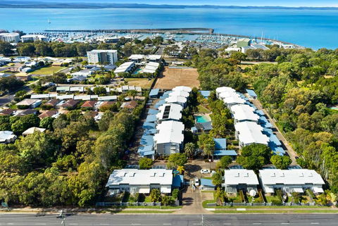 Ramada By Wyndham Whalecove Resort - Grafton Accommodation 0