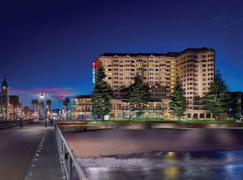 Stamford Grand Adelaide - Grafton Accommodation 0