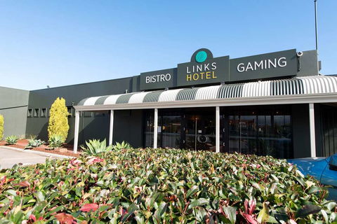 Links Hotel - Grafton Accommodation 2