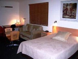 Aston Hill Motor Lodge - Grafton Accommodation 1